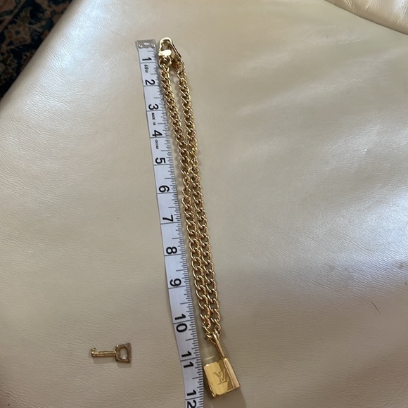 Vintage LV Lock Key from the 70’s After Market Chain - Picture 6 of 6